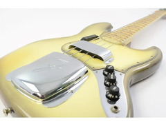 Fender '77 Jazz Bass image 3