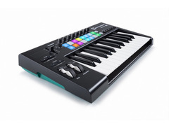 Novation Launchkey 25 image 2
