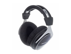 Shure SRH1540 Premium Closed-Back Headphones image 3