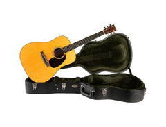Martin D-18 image 4