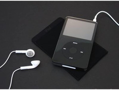 Apple iPod (5th Gen.) image 4