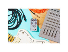 JHS 424 Gain Stage Fuzz Pedal - What To Know & Where To Buy
