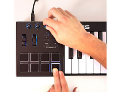 Alesis V61 61-Key Keyboard Controller image 2