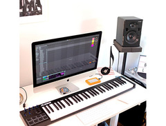 Alesis V61 61-Key Keyboard Controller image 3