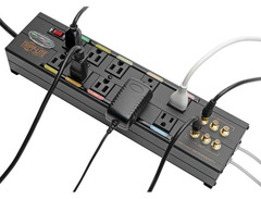 Tripp Lite HT10DBS Home Theater Isobar image 2