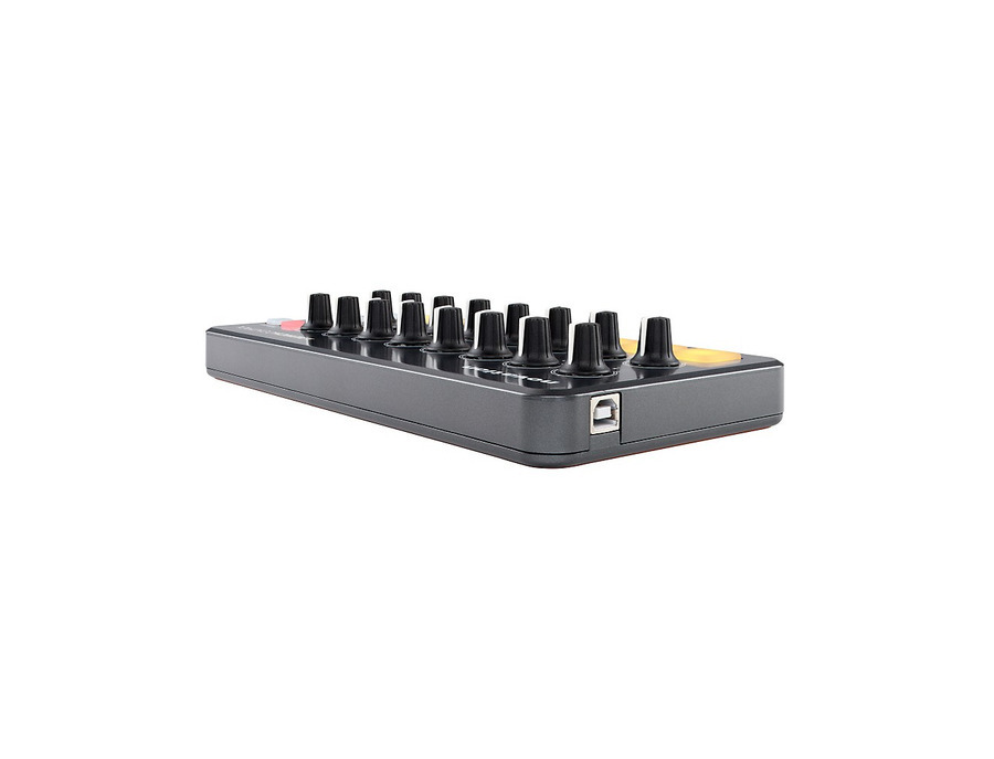 novation-launch-control-01-xl.jpg