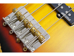 Vintage V74MRJP Fretless image 3