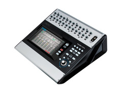 QSC TouchMix-30 Pro image 4
