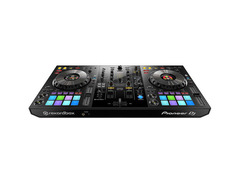 Pioneer DDJ-800 2-Channel Rekordbox DJ Controller image 4
