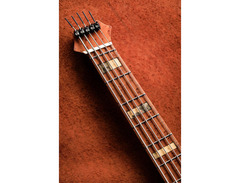 Elegee Batik Bass image 4