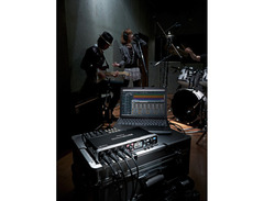 Roland UA-1010 Octa-Capture Hi-Speed USB Audio Interface image 4