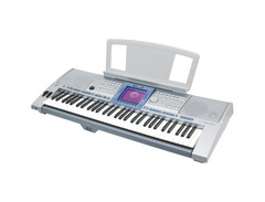 Yamaha PSR-1500 61-Key Arranger Workstation image 4