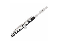 Yamaha YPC-82 Professional Piccolo with Sterling Silver Headjoint image 4