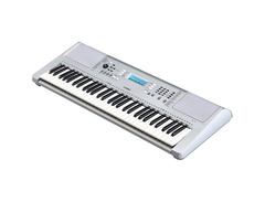 Yamaha YPT-370 61-Key Portable Keyboard image 2