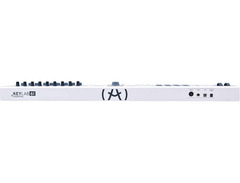 Arturia KeyLab Essential 61 image 3