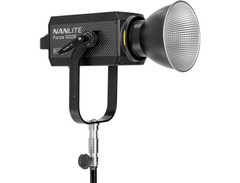Nanlite Forza 500B II Bicolor LED Spotlight image 3