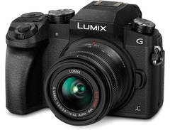 Panasonic Lumix G7 4K Mirrorless Camera with 14-42mm Lens image 2