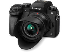 Panasonic Lumix G7 4K Mirrorless Camera with 14-42mm Lens image 4