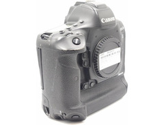 Canon EOS-1D X Mark II DSLR Camera image 3