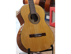 Admira Malaga image 3