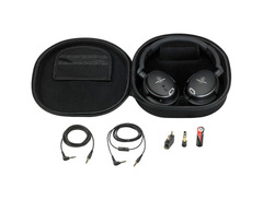 Audio-Technica ATH-ANC9 Noise Cancelling Over Ear Headphones image 2