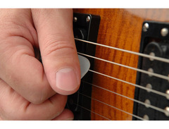 Planet Waves Nylflex Picks Medium 0.75mm image 3