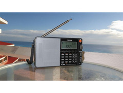Tecsun PL-880 Short Wave Radio image 2