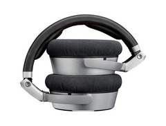 Neumann NDH 20 Closed-Back Studio Monitoring Headphones image 3