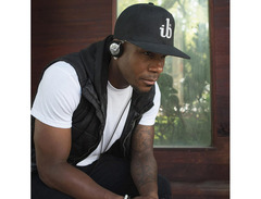 Koss KSC75 Headphones image 4