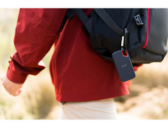 SanDisk 2TB Extreme Portable External SSD image 2