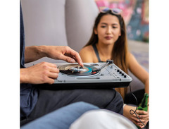 Reloop SPiN Portable Turntable image 2