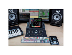 Avid Dock image 3