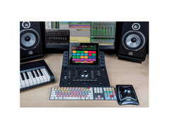 Avid Dock image 4