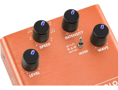 Fender MTG Tube Tremolo image 4