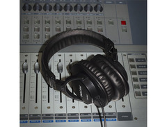 TASCAM TH-MX2 image 2