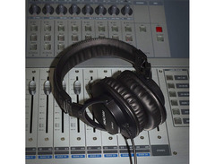 TASCAM TH-MX2 image 4