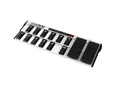Behringer Demo MIDI Foot Controller FCB1010d1 image 3
