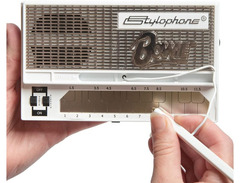 Dubreq Stylophone Bowie Stylophone image 4