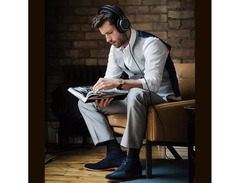 Philips Fidelio X2HR Open Back Headphones image 2