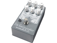 EarthQuaker Devices Bit Commander V2 Monophonic Analog Guitar Synthesizer Pedal image 4