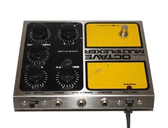 Electro-Harmonix EH-5950 Deluxe Octave Multiplexer image 2