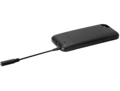 Hosa MHE-158 3.5mm TRRS Female to Slim 3.5mm TRRS Male Smartphone Adapter image 2
