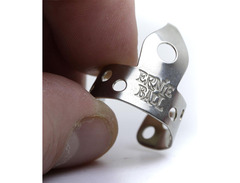 Ernie Ball Pickey Picks Metal Finger Picks 24-pack image 4
