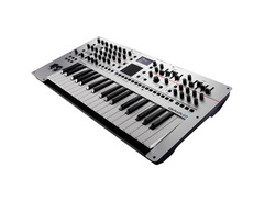 Roland Gaia 2 Synthesizer image 2