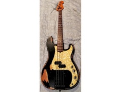 1984 Philip Kubicki P-Bass. image 2