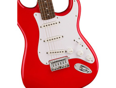 Squier Sonic Stratocaster HT image 4