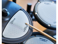 Roland V-Drums Quiet Design Electronic Drum Set image 4