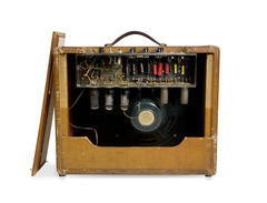 Fender 'Narrow Panel Tweed' Deluxe 5E3 (1955-1960) image 2