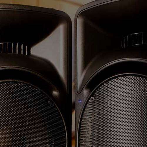 5 Best DJ Speakers: Powered PA Speakers for Pro DJ Setups