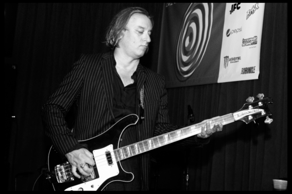 Peter Buck's Rickenbacker 4001 | Equipboard®